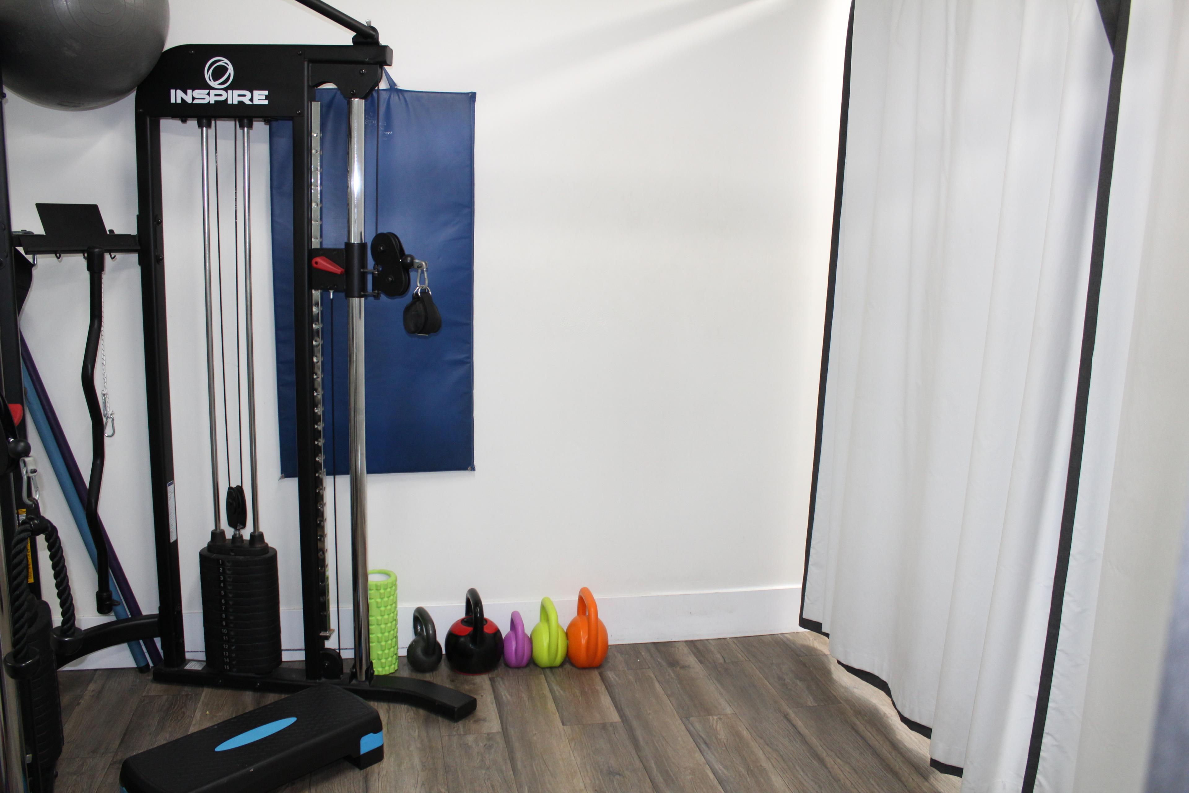 State-of-the-art rehabilitation exercise area at Prana Physiotherapy clinic